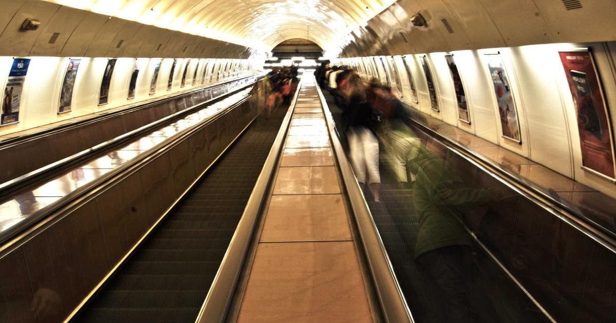 DeepSeek重磅升级:支持百万级Token上下文 - 文章封面图